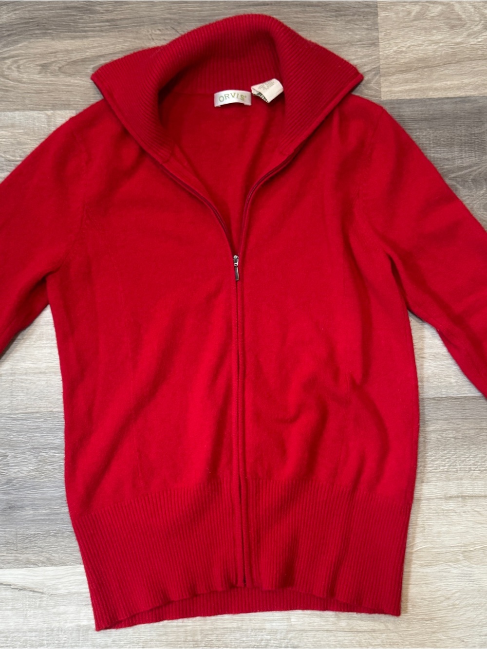 Orvis Red Full-Zip Women’s 100% Cashmere Knit Cardigan